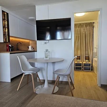 Casa vacanze Mala Kuca Divna *