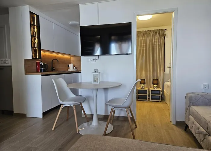 Hébergement de vacances Mala Kuca Divna *